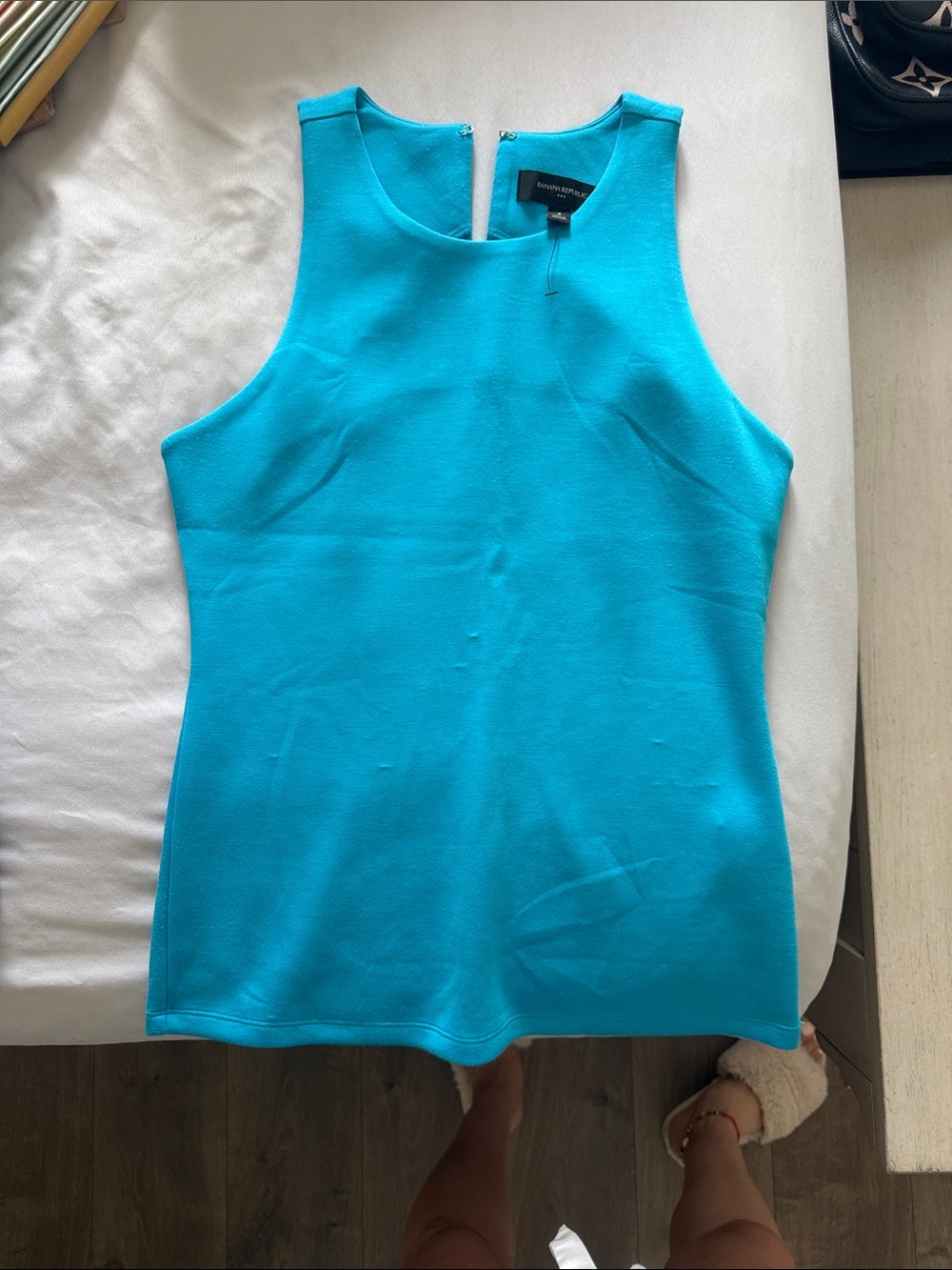 Banana Republic Bright Turquoise Sleeveless Knit Tank